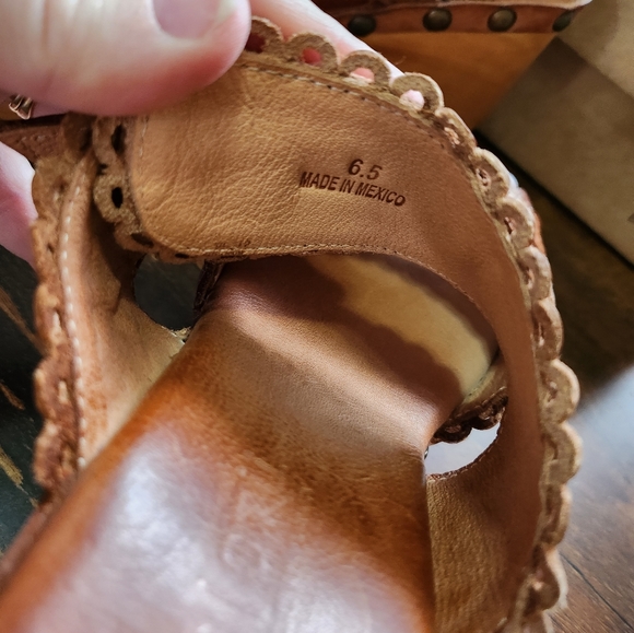 BedStu Poly heels NWT(in box) - Picture 3 of 9